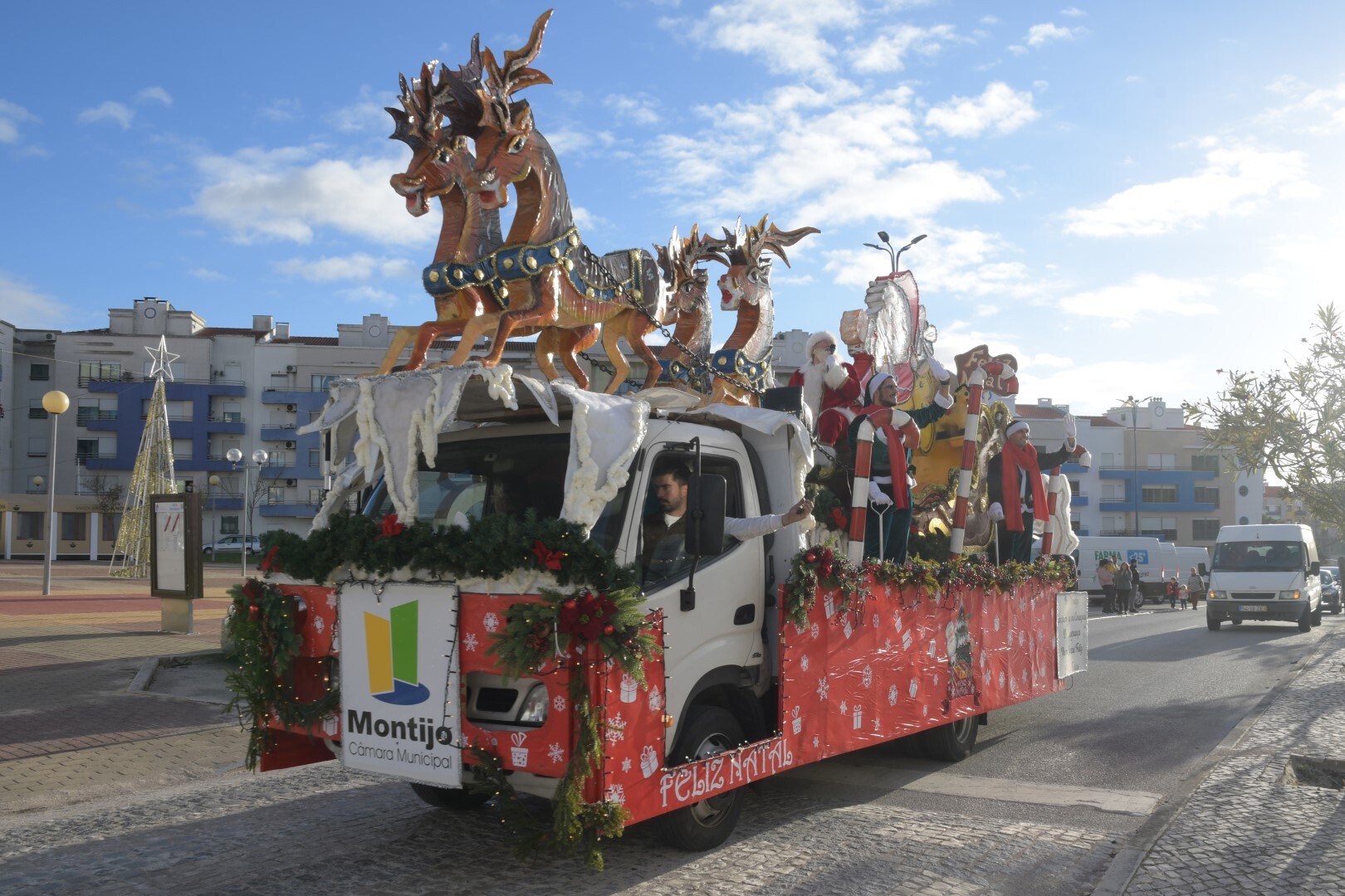 O espírito de Natal invadiu o Montijo no passado fim de semana.