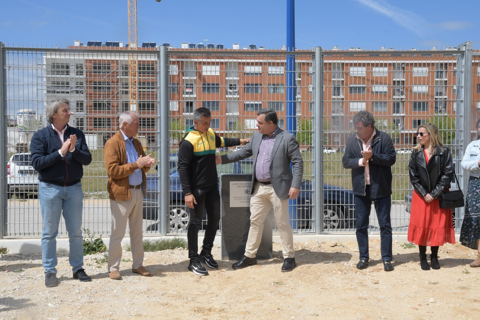 Campo Municipal inaugurado com pontapé de saída do presidente