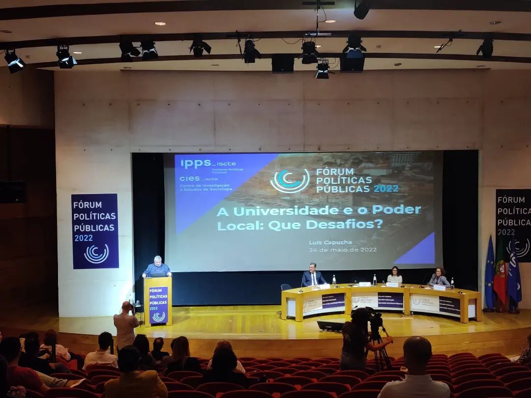 Presidente da câmara apresenta “A Política Educativa Local” em Fórum das Políticas Públicas