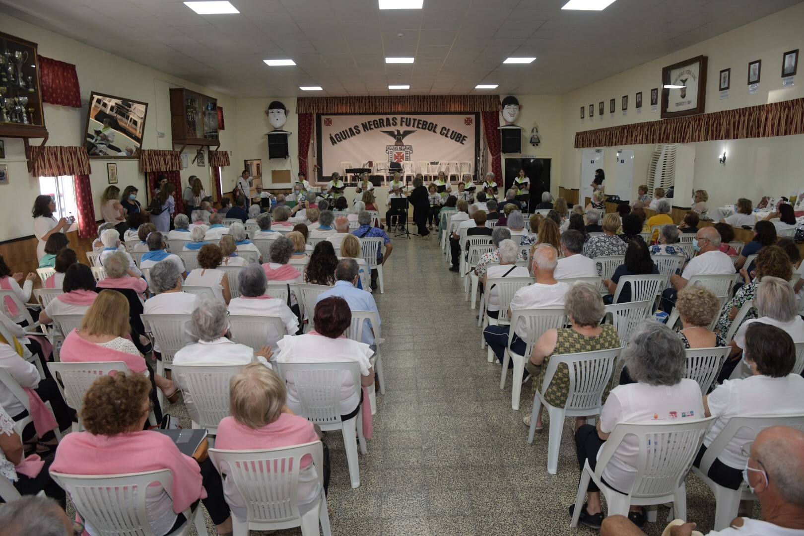 Projetos Seniores encerram ano letivo em Festa