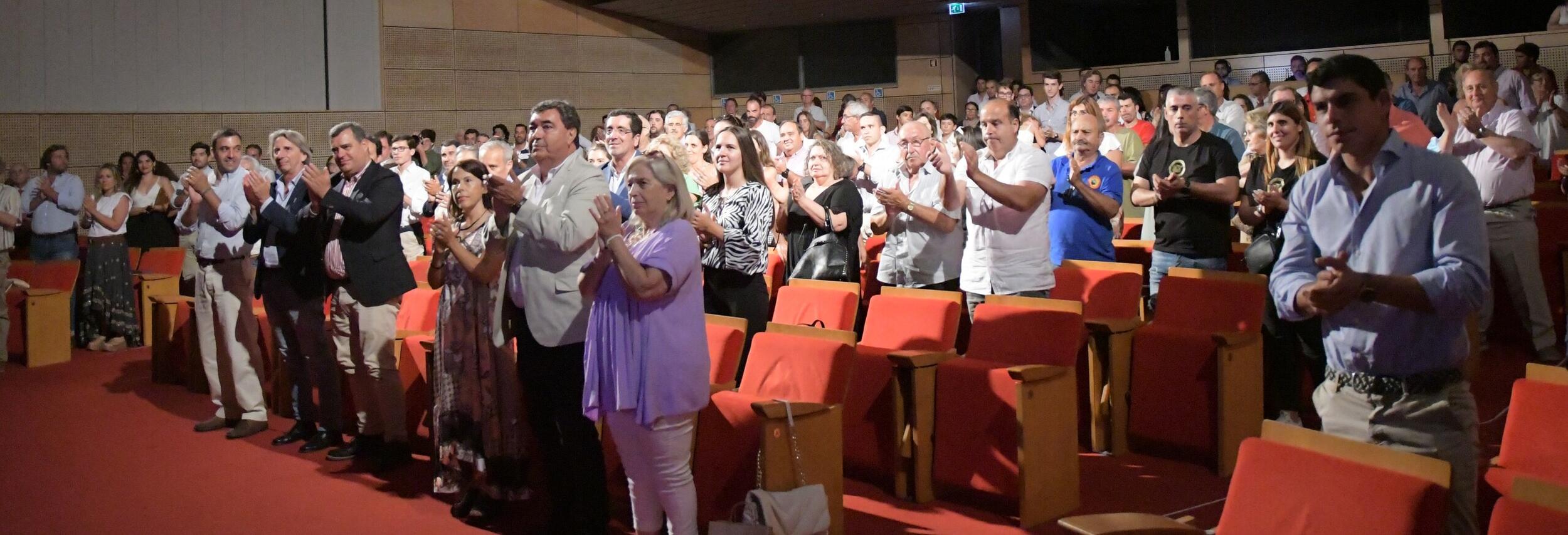  ‘Casa cheia’ em homenagem a Luis Rouxinol no CTJA