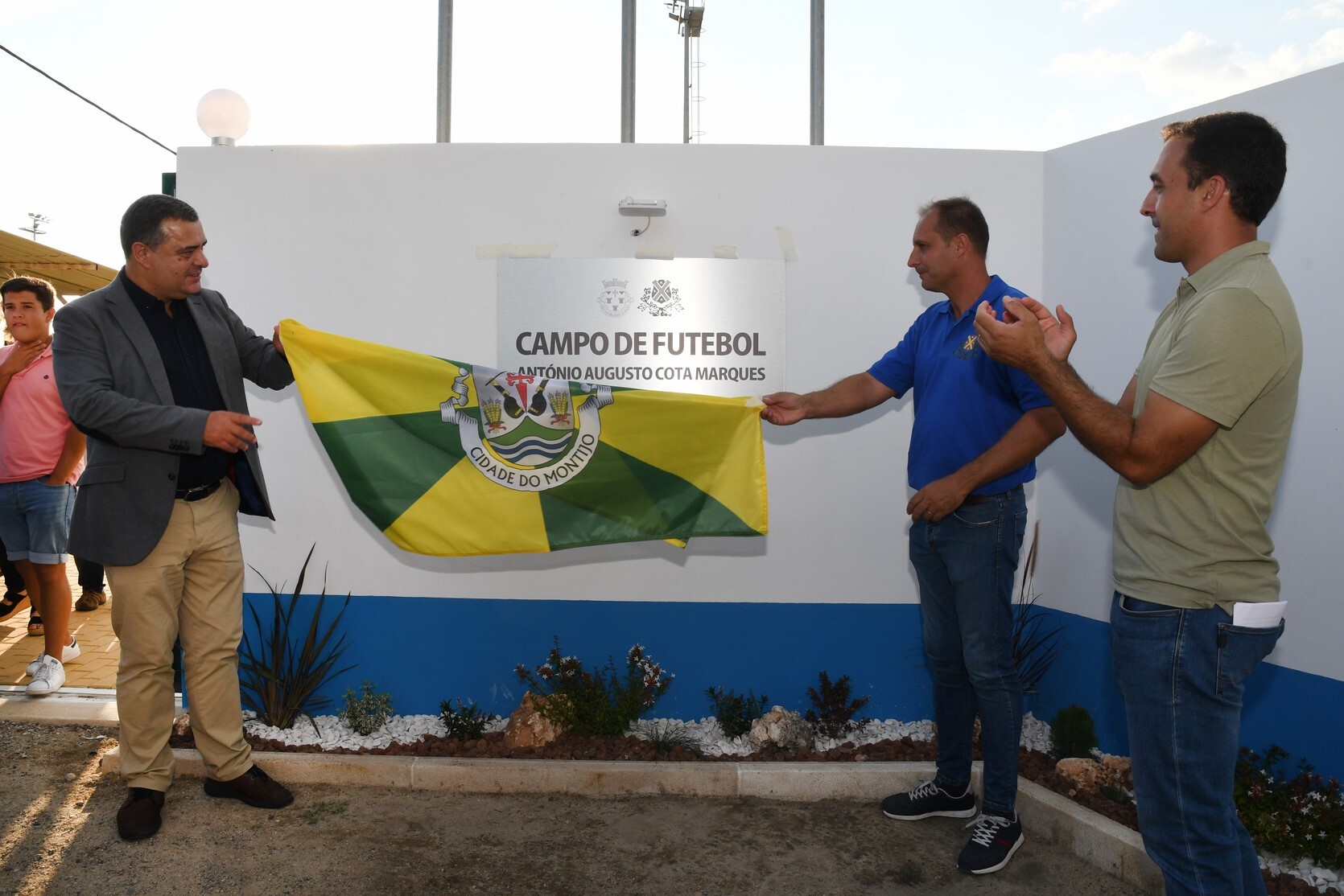Campo de Futebol António Augusto Cota Marques  inaugurado em Pegões