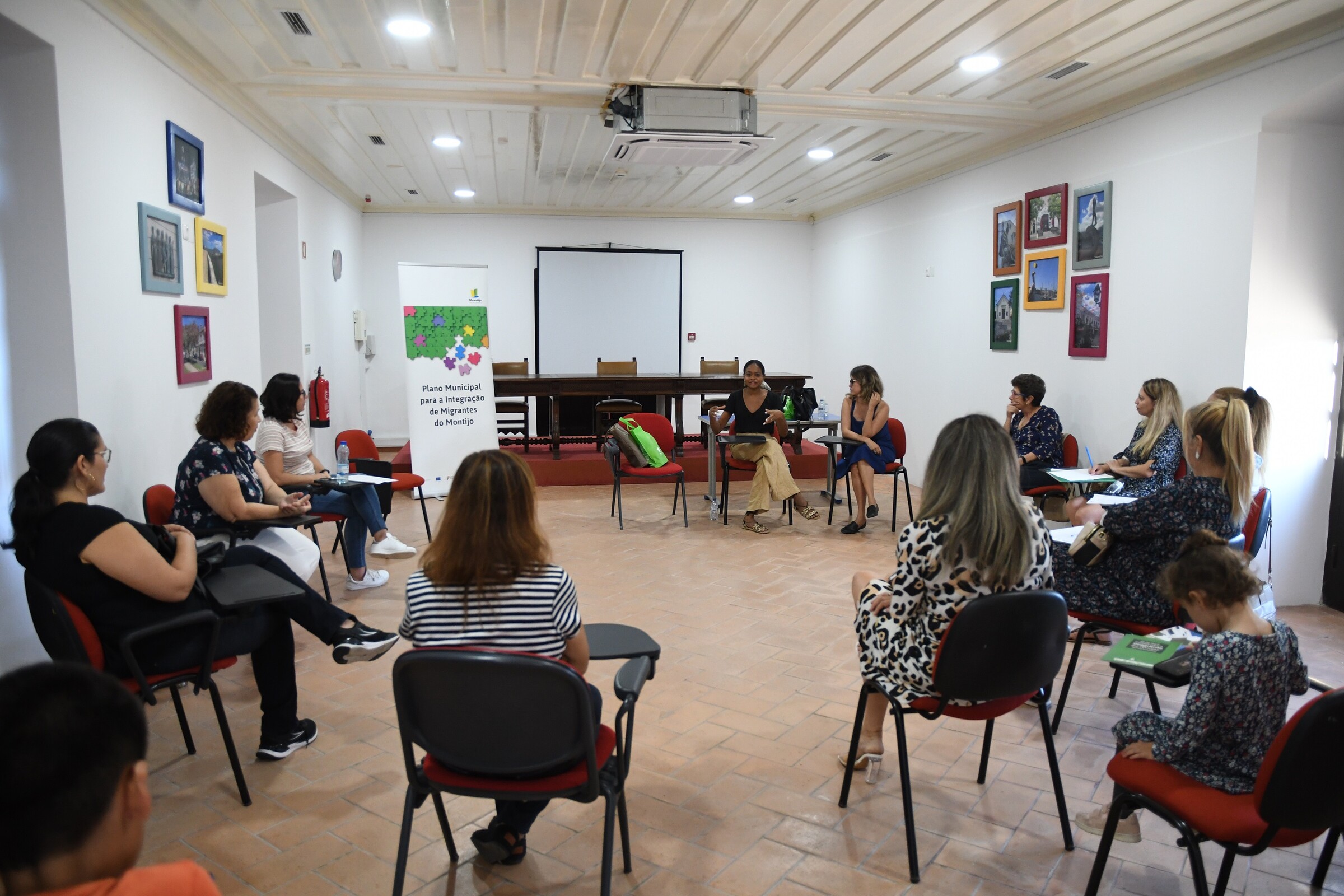 Mulheres brasileiras juntas no combate a estereótipos e preconceitos