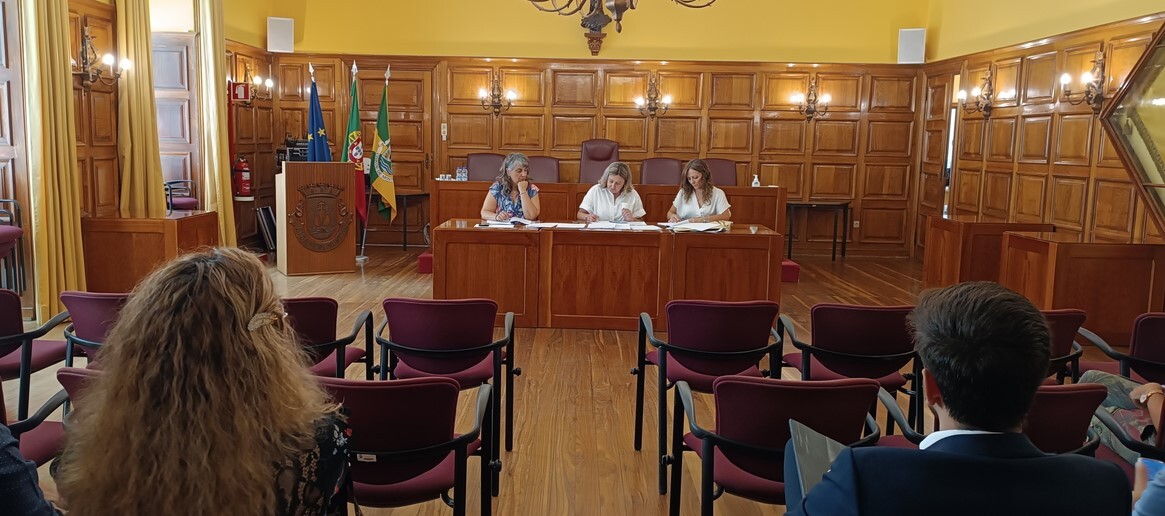 Café da Praça arrematado após 55 lanços