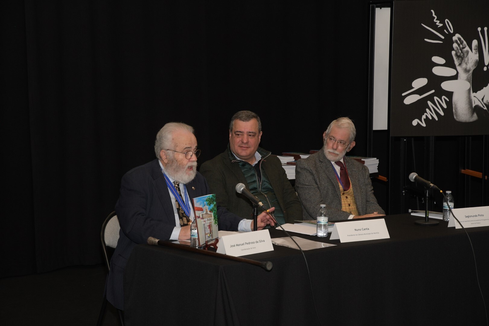 Casa cheia no Lançamento do Livro Marcas de Posse  Bibliográficas 