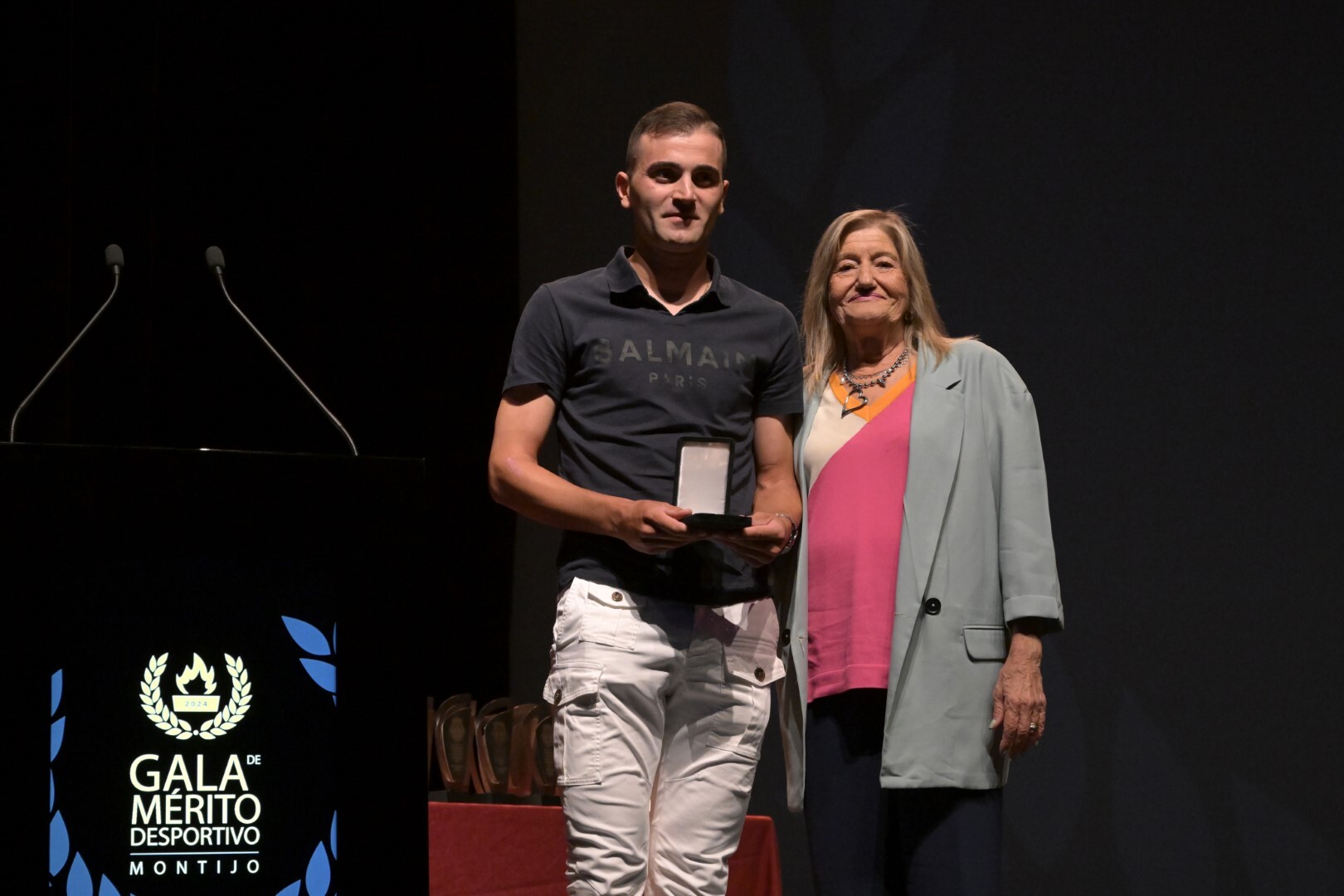 Gala de Mérito Desportivo homenageia dezenas de atletas 