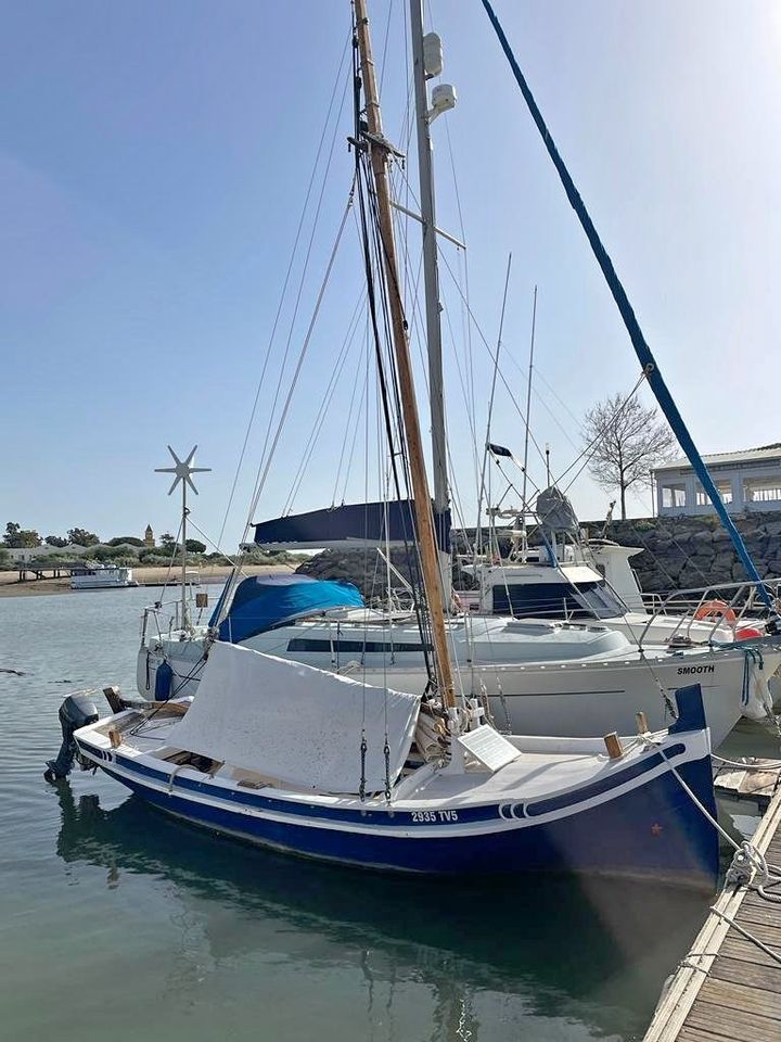 Câmara atribui apoio para embarcação tradicional