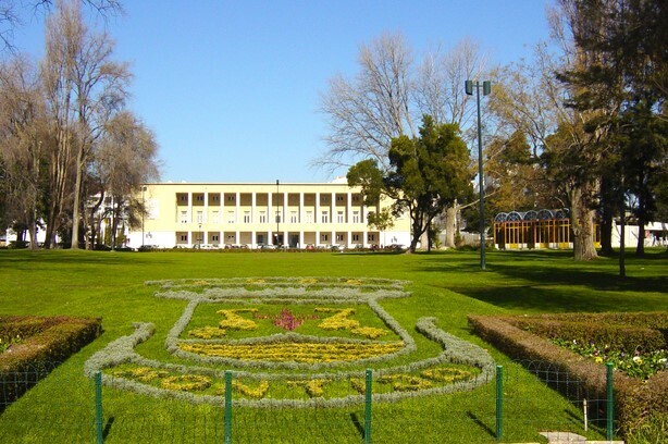 Câmara abre novo procedimento para concessão de espaço de restauração no Parque Municipal