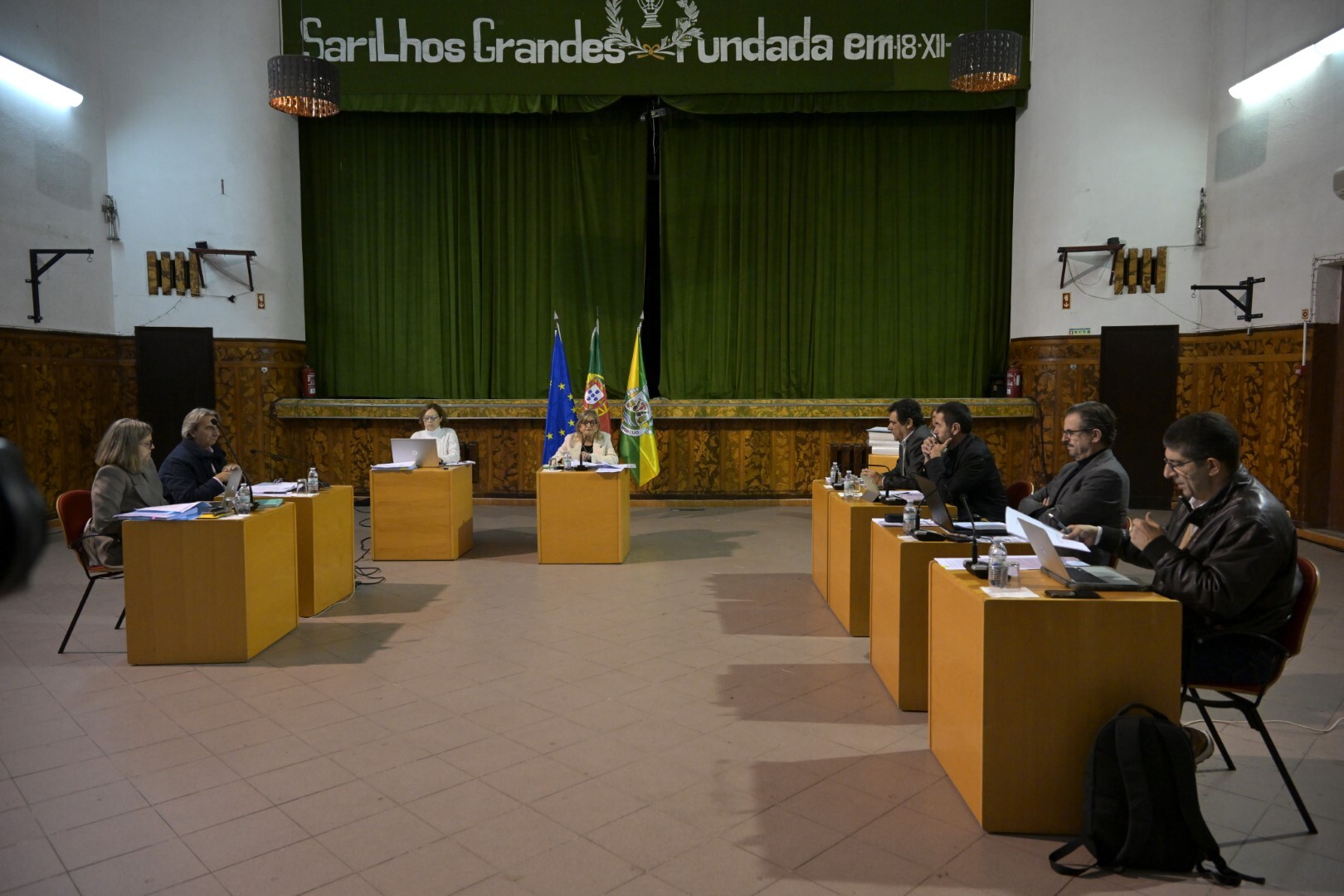 Reunião descentralizada em Sarilhos Grandes